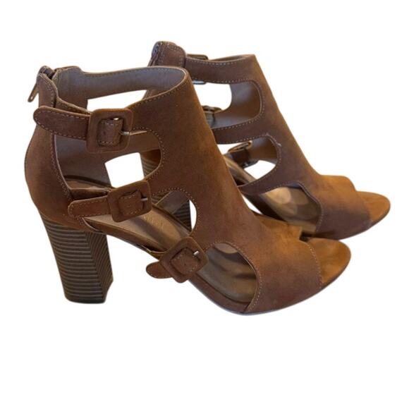 Madden‎ Girl Beatrik Faux Suede High Heel Sandal Bootie Zipper 8.5M - Picture 1 of 5